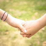 【女の子が好き!】自分はレズかも!?と悩む女性のためのアドバイス